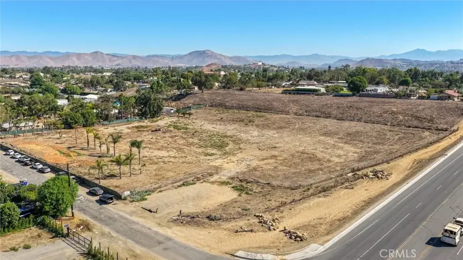 6165 Dodd, Jurupa Valley, CA 91752 - #2