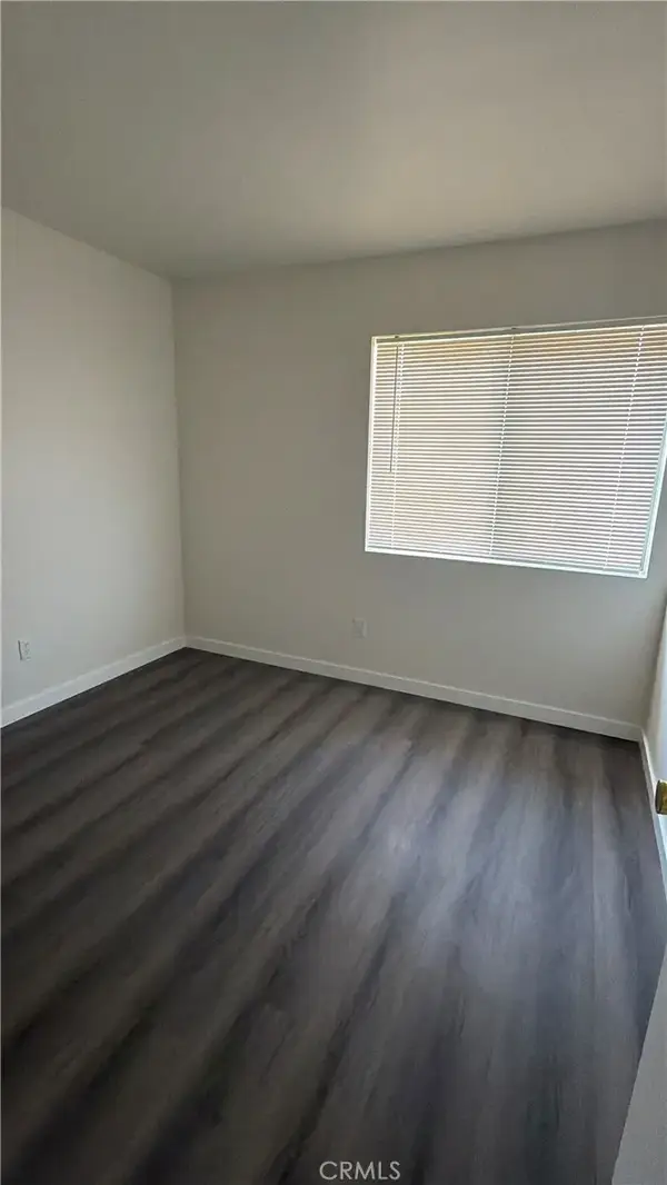 1460 Kendall #15, San Bernardino, CA 92407