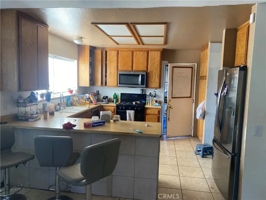 13882 Stage Coach Cir, Victorville, CA 92392 - #2