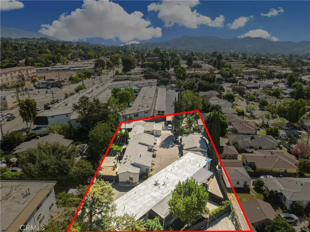 2830 Montrose Avenue, La Crescenta, CA 91214 - #1