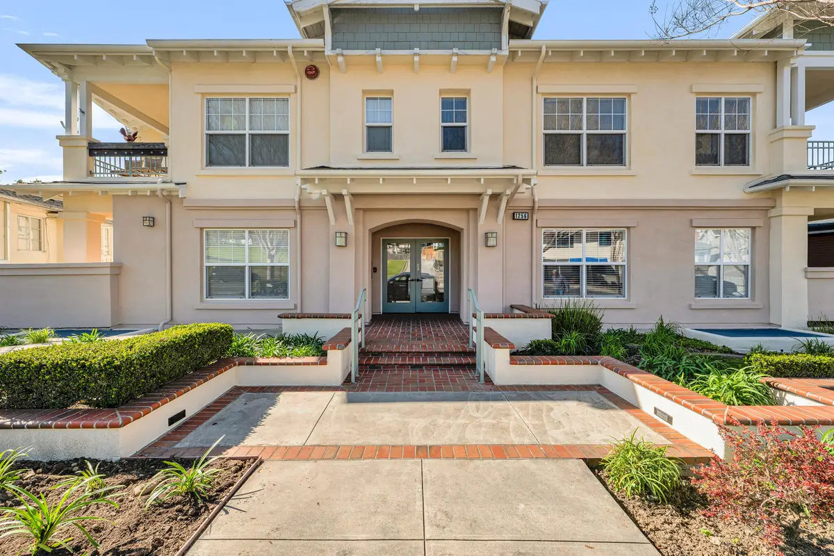 1256 E Main Street, San Buenaventura Ventura, CA 93001 - #1