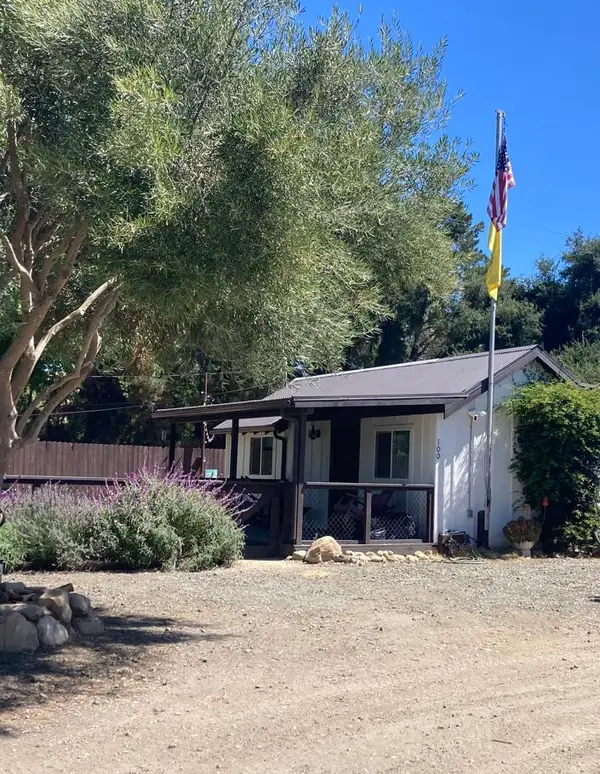 100 Den Street, LOS ALAMOS, CA 93440
