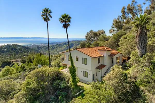 18 W Mountain Drive, SANTA BARBARA, CA 93103