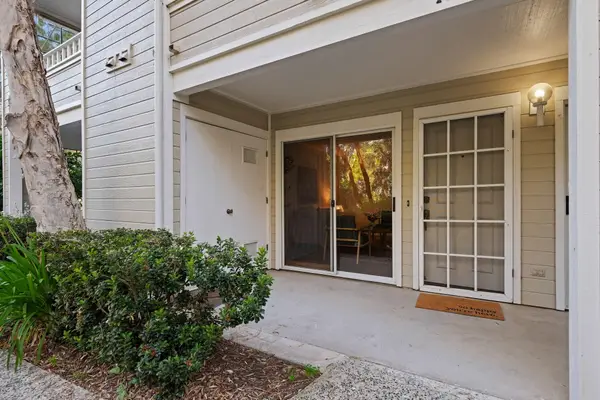 7620 Hollister Avenue #Unit 111, GOLETA, CA 93117