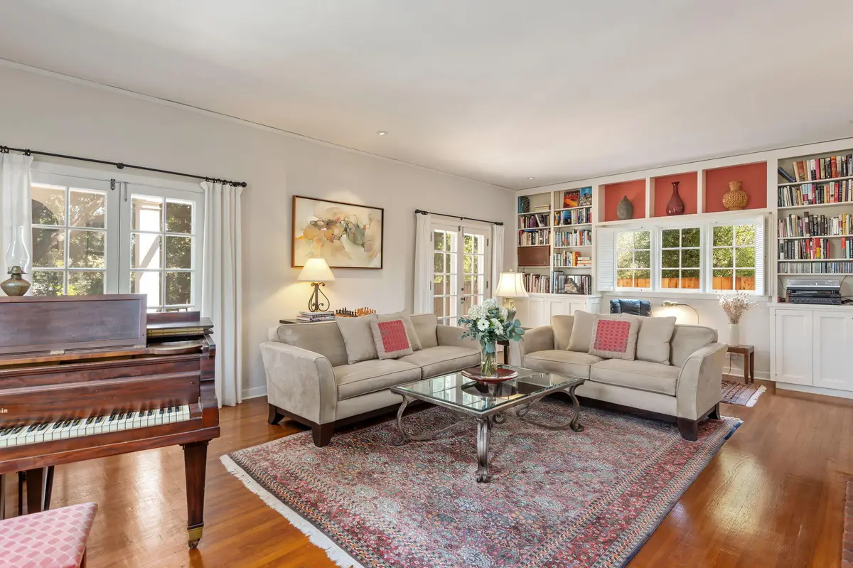 321 E Mission Street, Santa Barbara, CA 93101 - #1