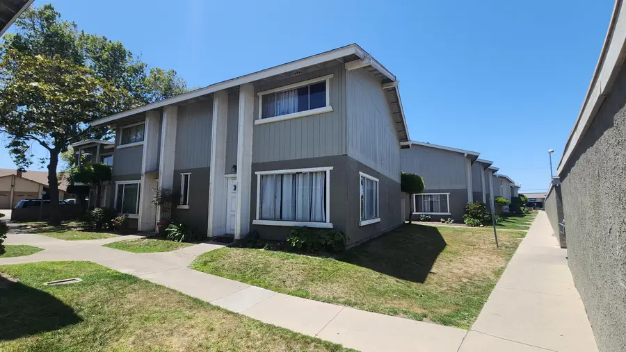 421 E Park Avenue #3, Santa Maria, CA 93454 - #3