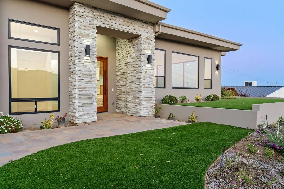 872 Via Ondulando, San Buenaventura Ventura, CA 93003 - #1