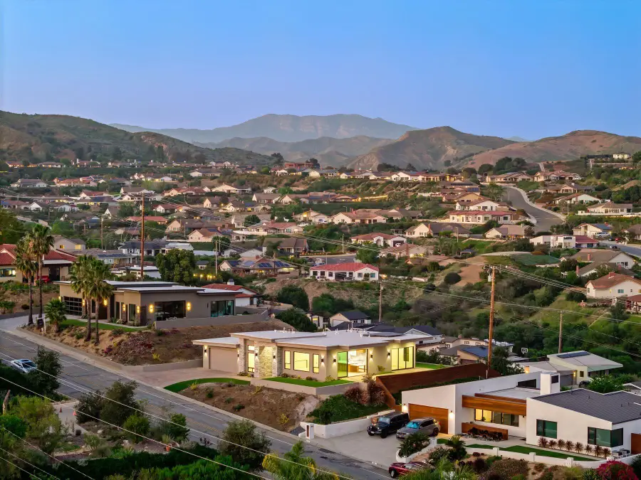 872 Via Ondulando, San Buenaventura Ventura, CA 93003 - #2