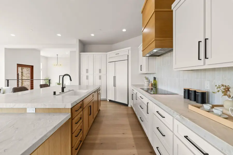 872 Via Ondulando, San Buenaventura Ventura, CA 93003 - #3