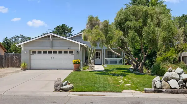 812 Vintage Way, LOS ALAMOS, CA 93440