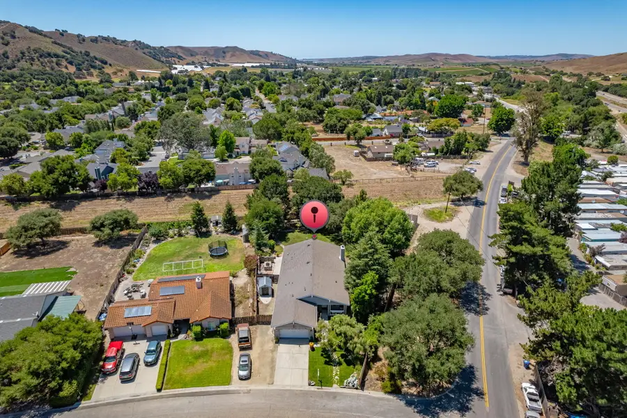 812 Vintage Way, Los Alamos, CA 93440 - #2