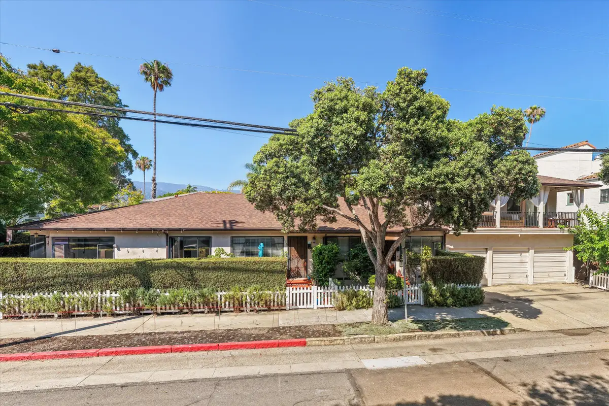 233 W Yanonali Street, Santa Barbara, CA 93101 - #1