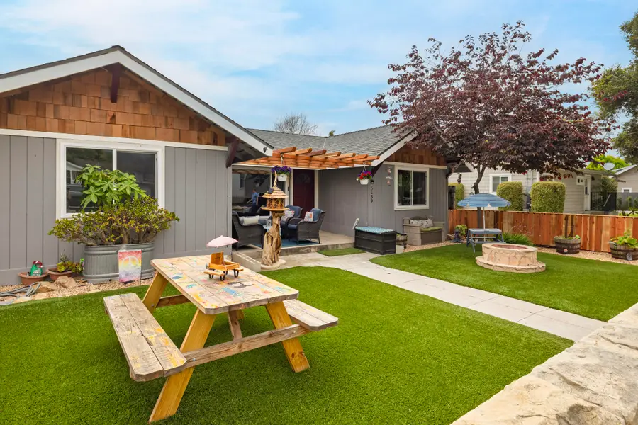 5139 8th Street, Carpinteria, CA 93013 - #2