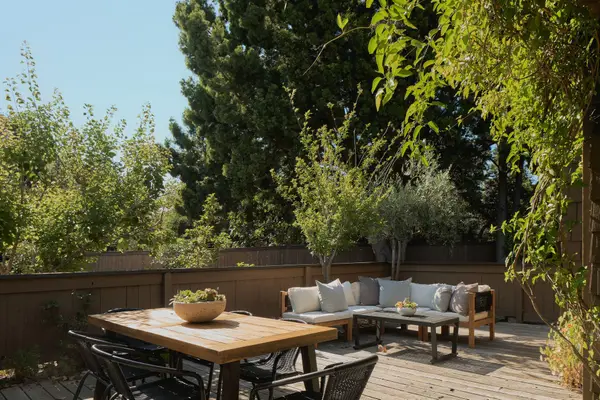 775 Avenida Pequena, SANTA BARBARA, CA 93111