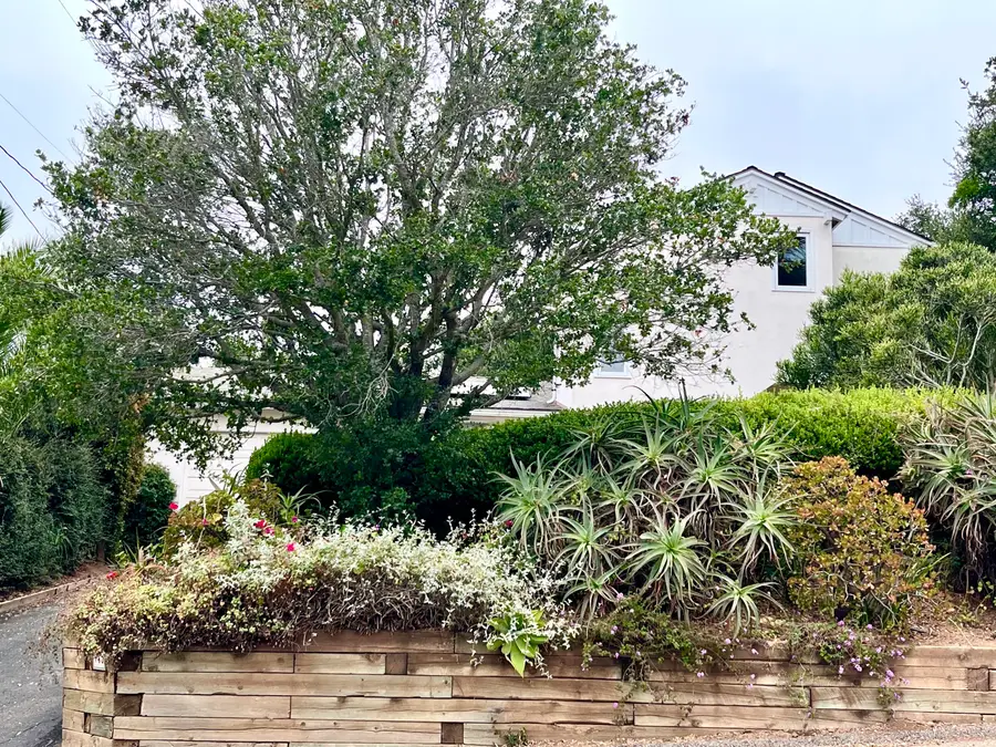 945 N Hope Avenue, Santa Barbara, CA 93110 - #2