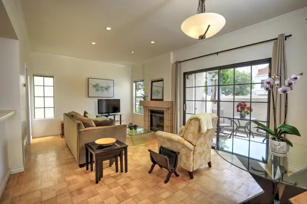 1220 Franciscan Court #Unit 1, CARPINTERIA, CA 93013