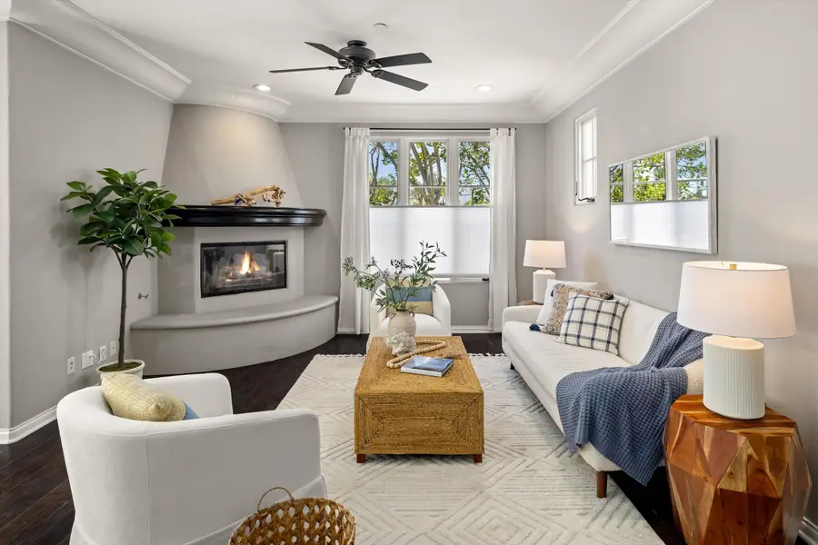218 Santa Barbara Street #B, Santa Barbara, CA 93101 - #3
