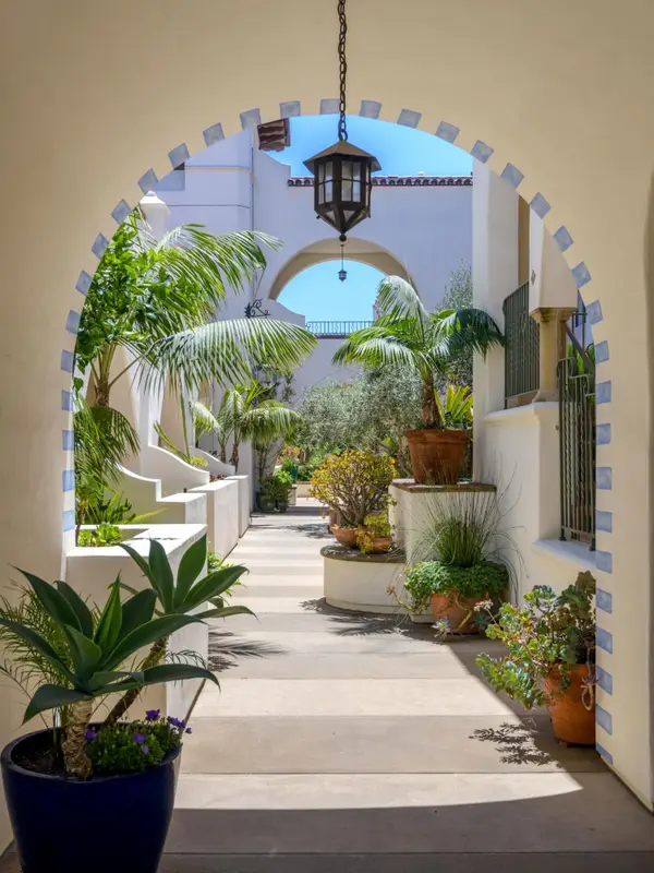 401 Chapala Street #207, SANTA BARBARA, CA 93101