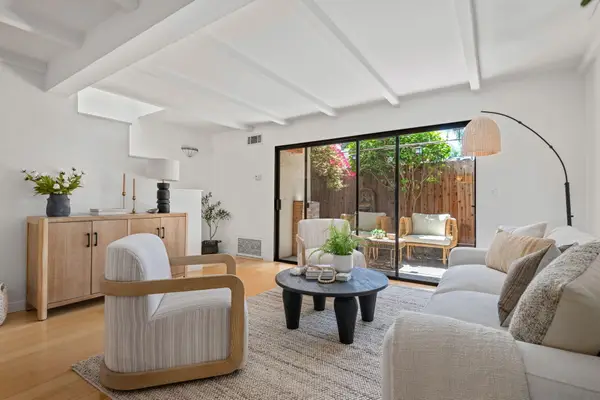 2012 Castillo Street #Apt B, SANTA BARBARA, CA 93105