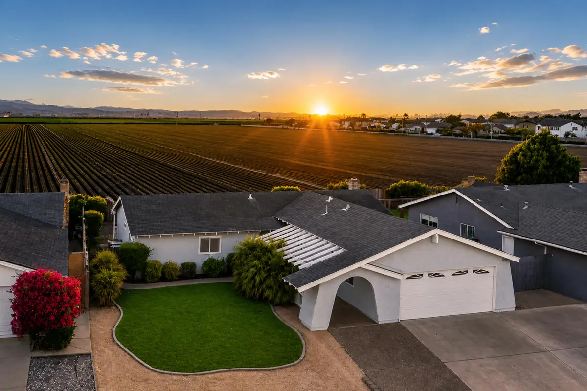 901 N Z Street, Lompoc, CA 93436 - #1