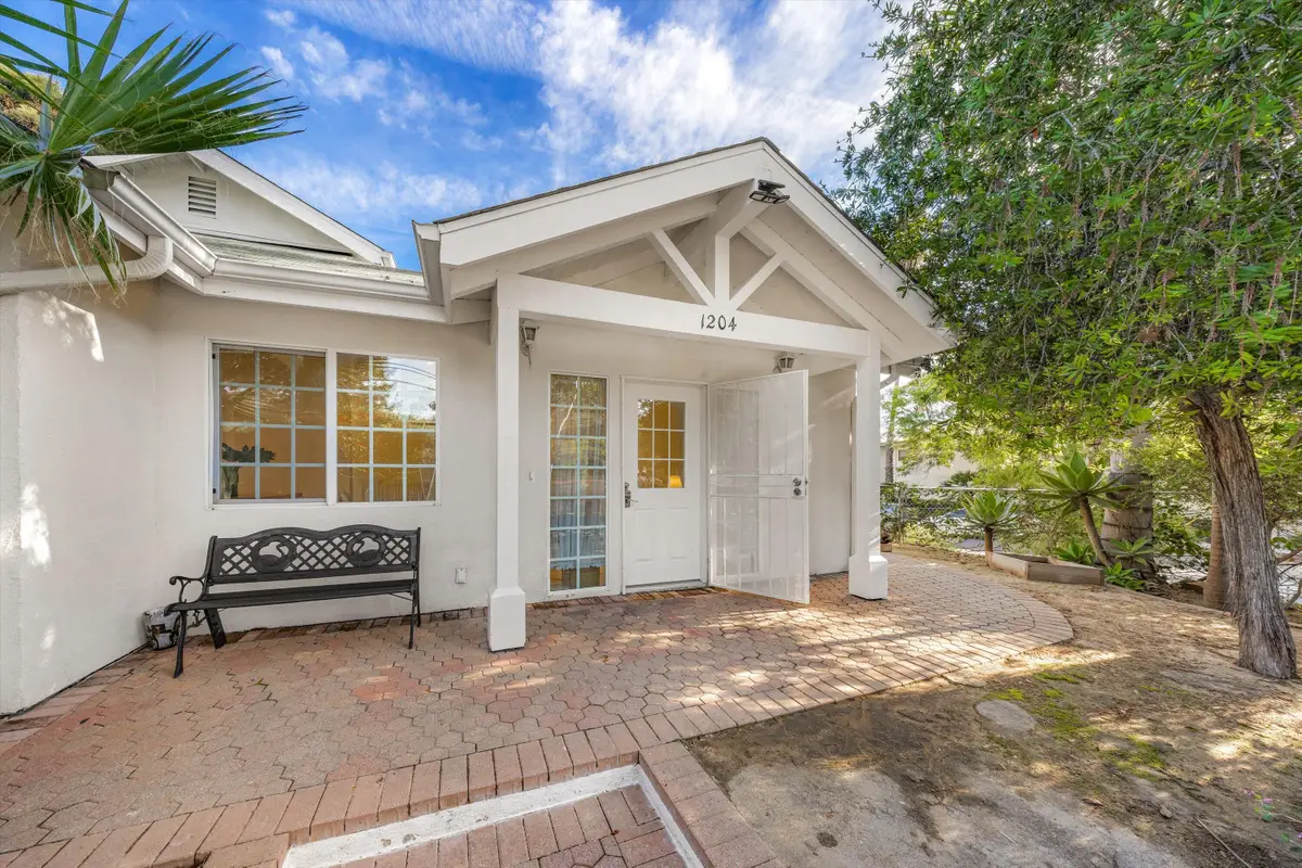 1204 San Andres Street, Santa Barbara, CA 93101 - #1