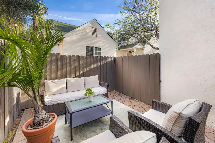 1204 San Andres Street, Santa Barbara, CA 93101 - #3