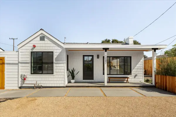 1082 Elm Lane, CARPINTERIA, CA 93013