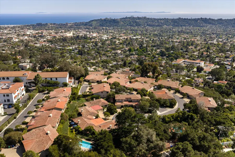 2047 Paseo Almeria, Santa Barbara, CA 93103 - #2