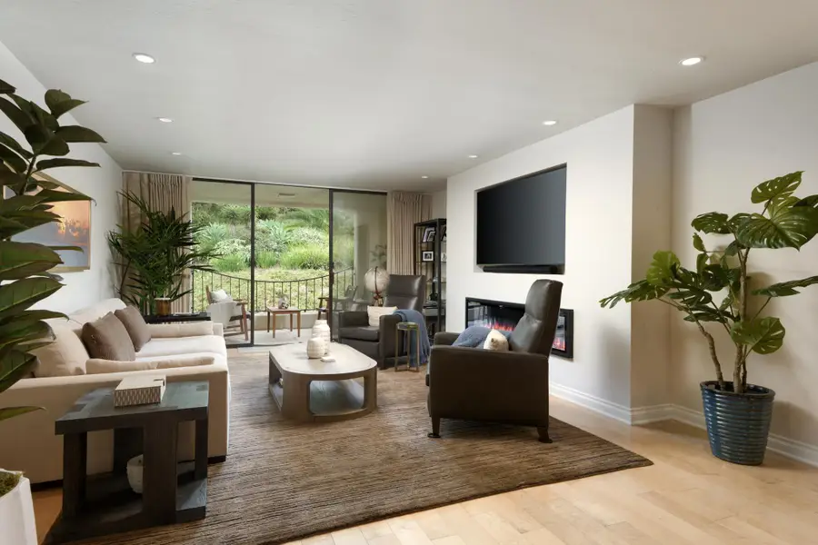1220 Coast Village Road #Apt 201, Montecito, CA 93108 - #2