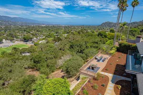 1106 Crestline Drive, SANTA BARBARA, CA 93105