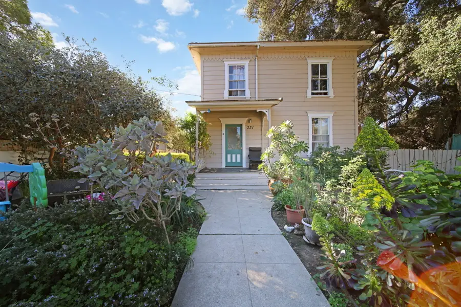 331 N Alisos Street, Santa Barbara, CA 93103 - #2
