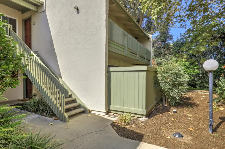 39 Dearborn Place #93, Goleta, CA 93117 - #3