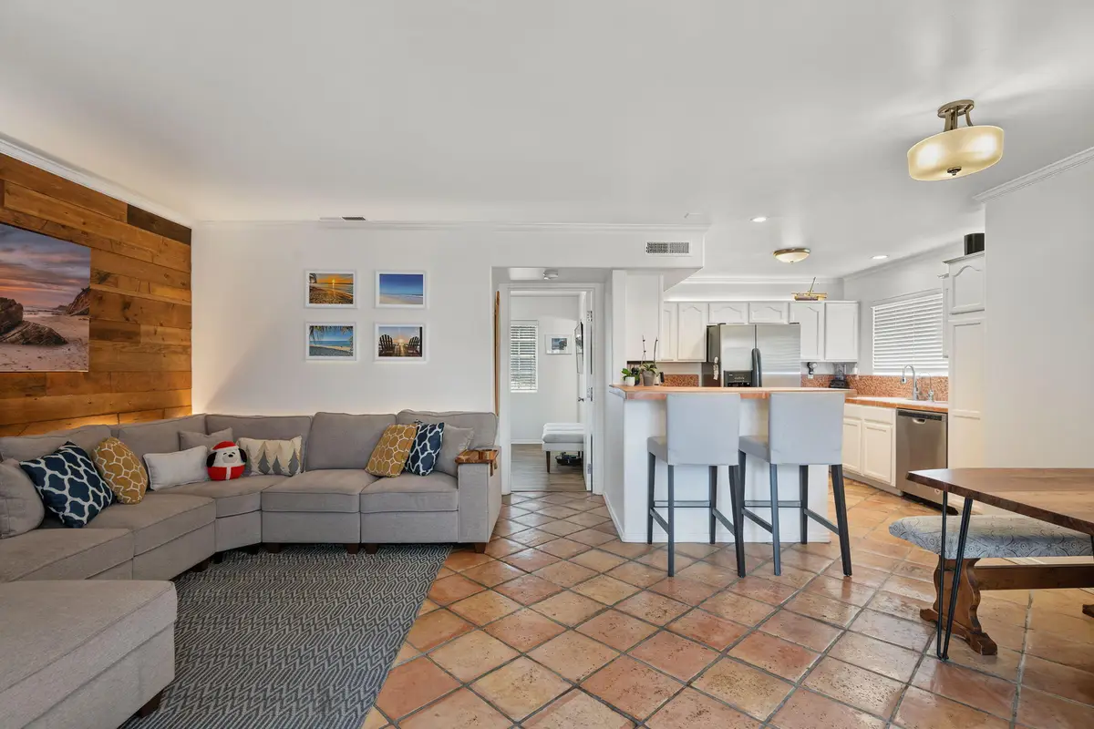 1121 San Andres Street #D, Santa Barbara, CA 93101 - #1