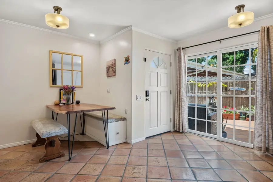 1121 San Andres Street #D, Santa Barbara, CA 93101 - #3