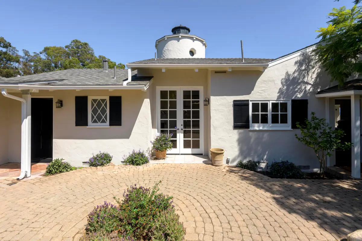 1833 El Camino De La Luz, Santa Barbara, CA 93109 - #1