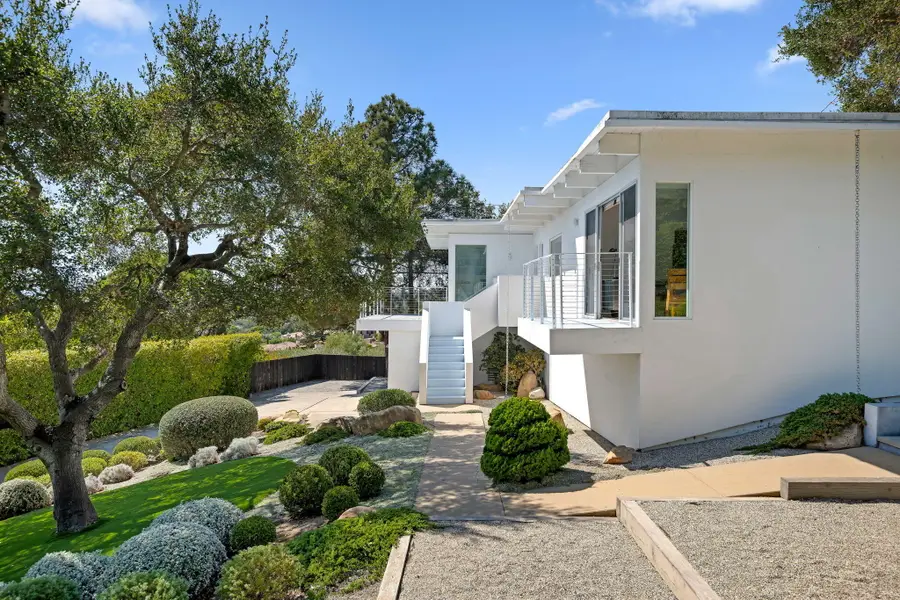 704 Chiquita Road, Santa Barbara, CA 93103 - #2