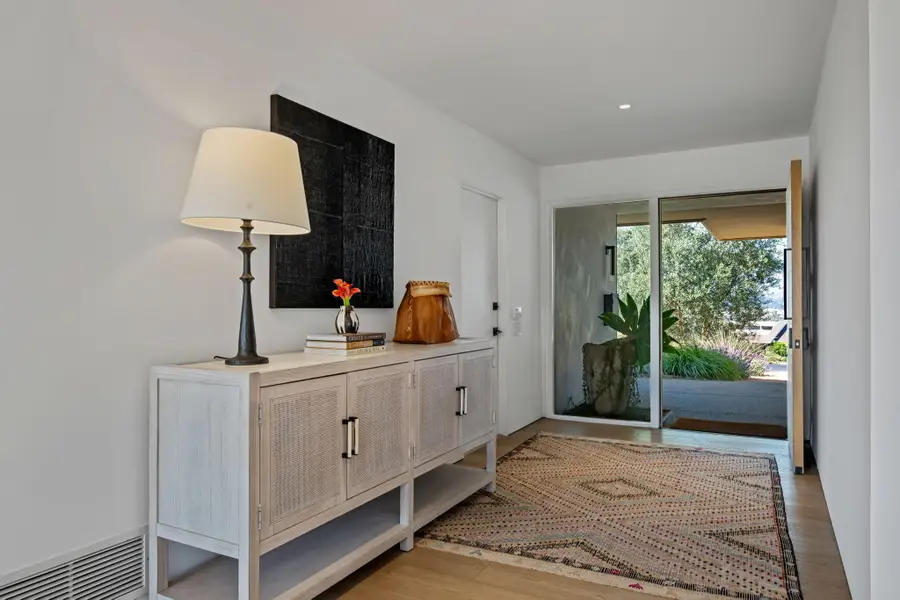 118 Eucalyptus Hill Circle, Santa Barbara, CA 93103 - #3
