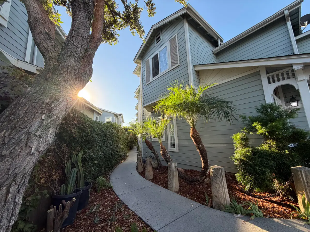 519 Coronel Place #Apt 2, Santa Barbara, CA 93101 - #1