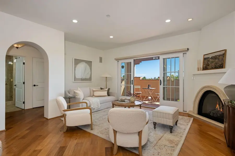 105 W De La Guerra Street #K2, Santa Barbara, CA 93101 - #2