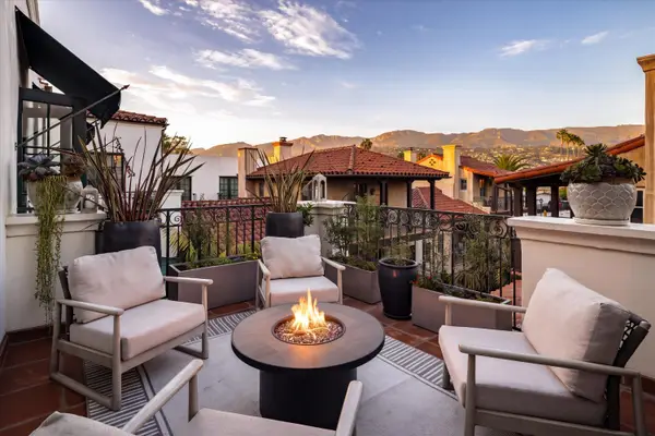 618 Anacapa Street #Apt 6, SANTA BARBARA, CA 93101