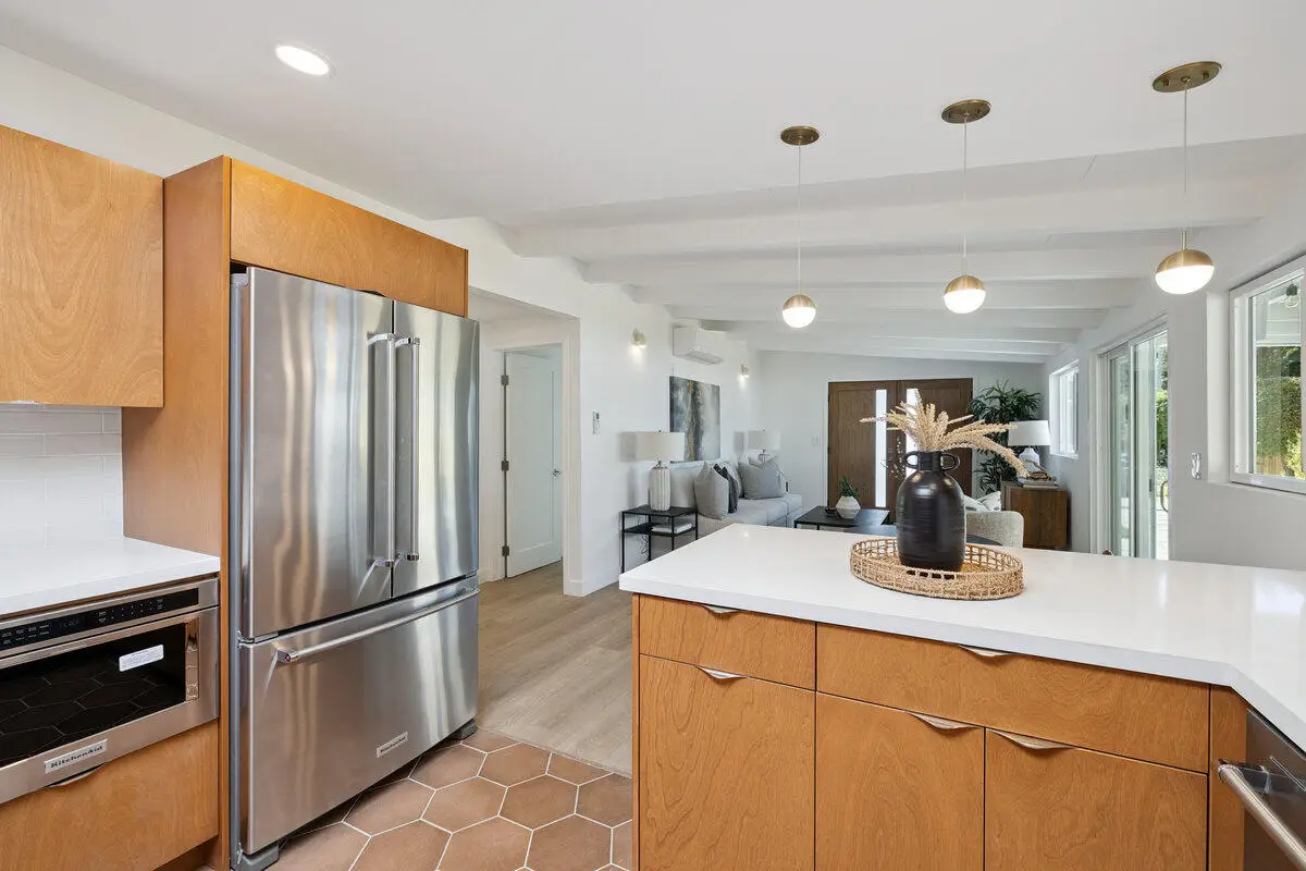 21 La Cadena Street, Santa Barbara, CA 93103 - #1