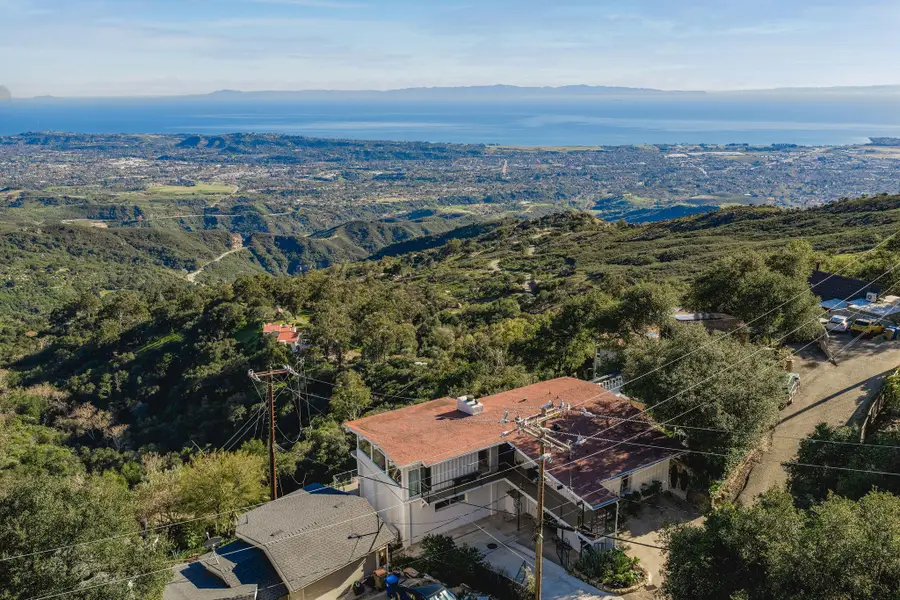 4825 Rim Road, Santa Barbara, CA 93105 - #2