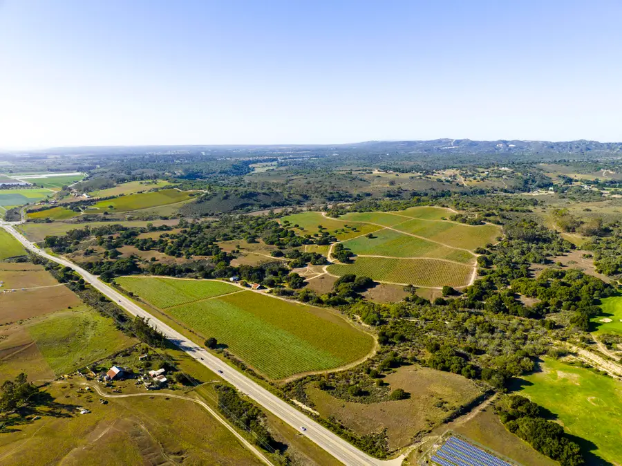 3145 Ca-246, Lompoc, CA 93436 - #3