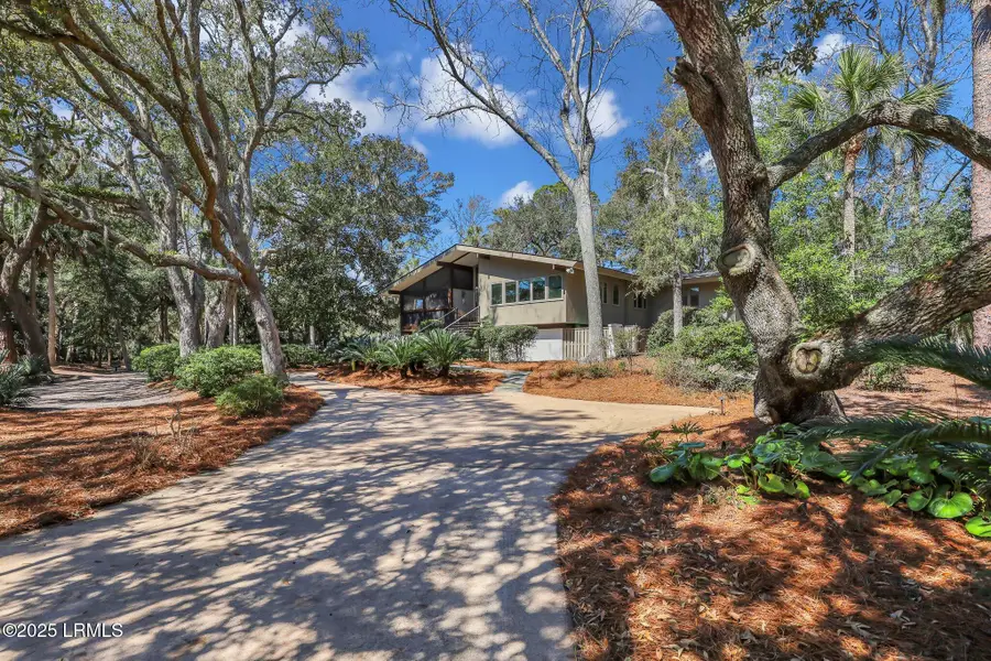 34 W Beach Lagoon Road, Hilton Head Island, SC 29928 - Image #2