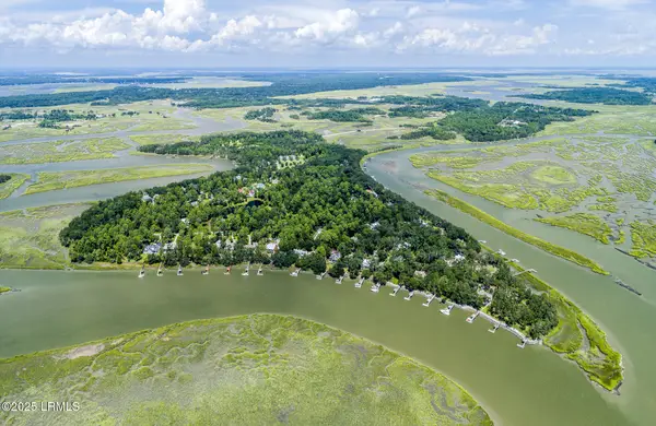 205 Distant Island Drive, Beaufort, SC 29907