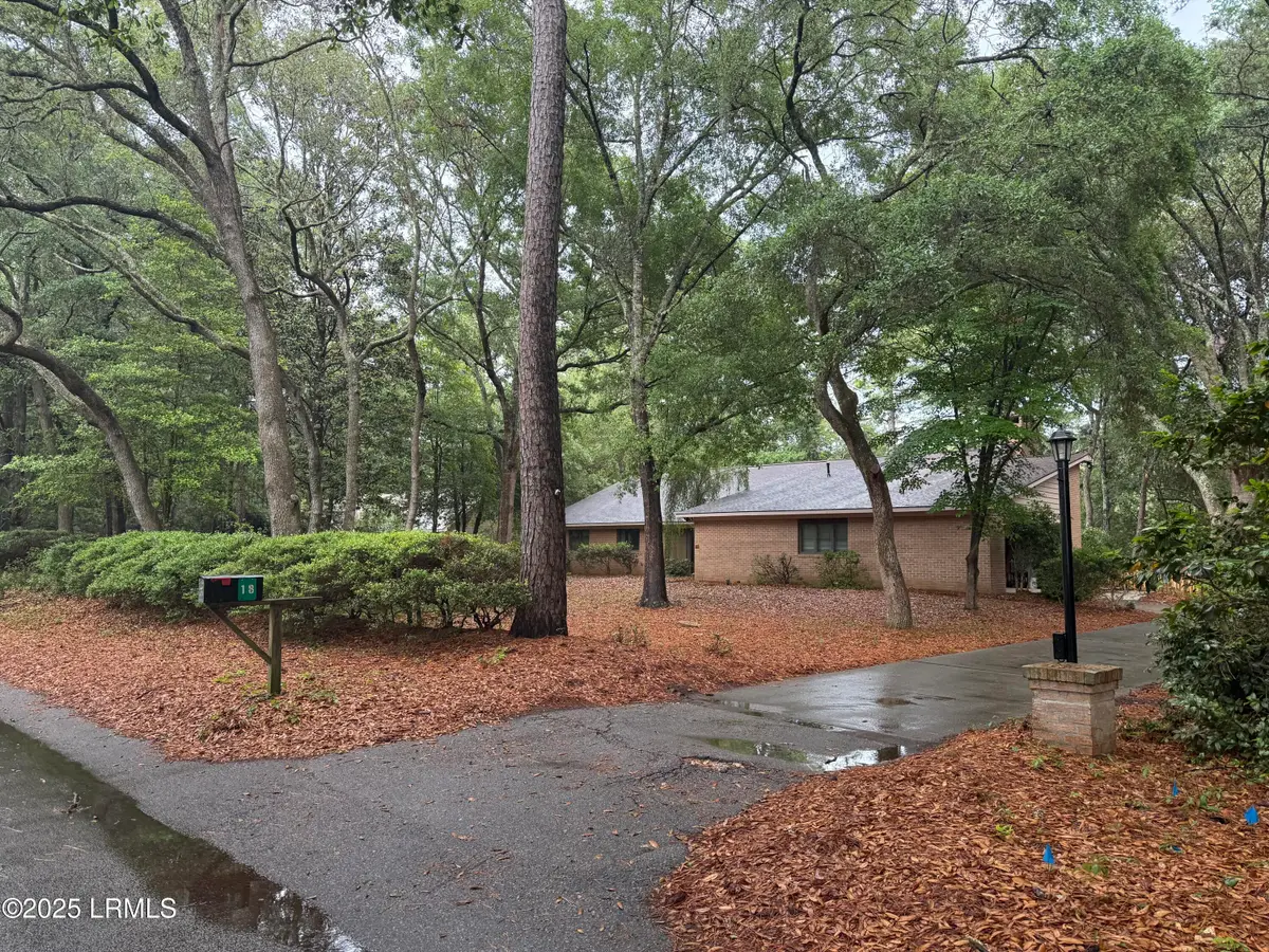 18 Meadowlark Street, Beaufort, SC 29907 - #1