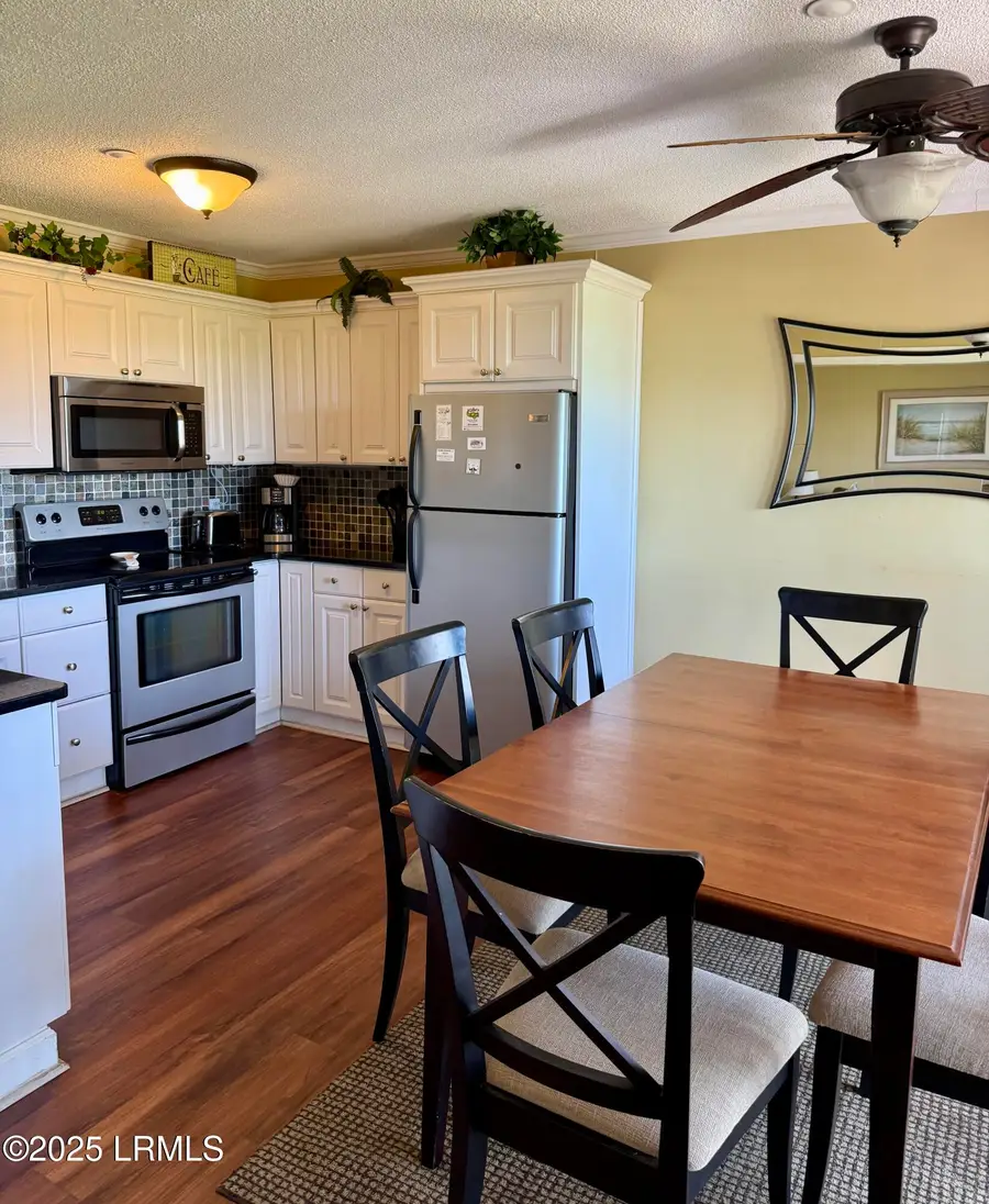 40 Folly Field Road #428, Hilton Head Island, SC 29928 - Image #2