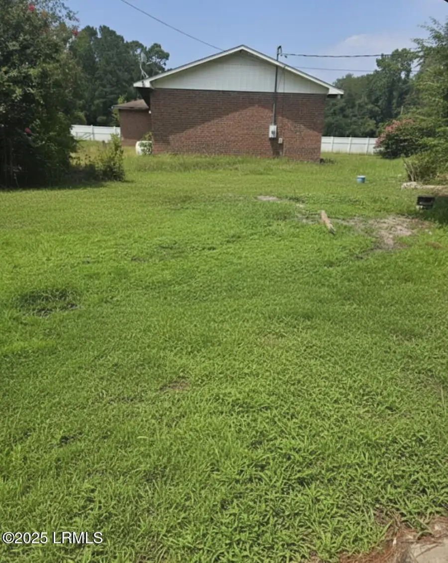 110 Nix Street E, Hampton, SC 29924 - Image #2