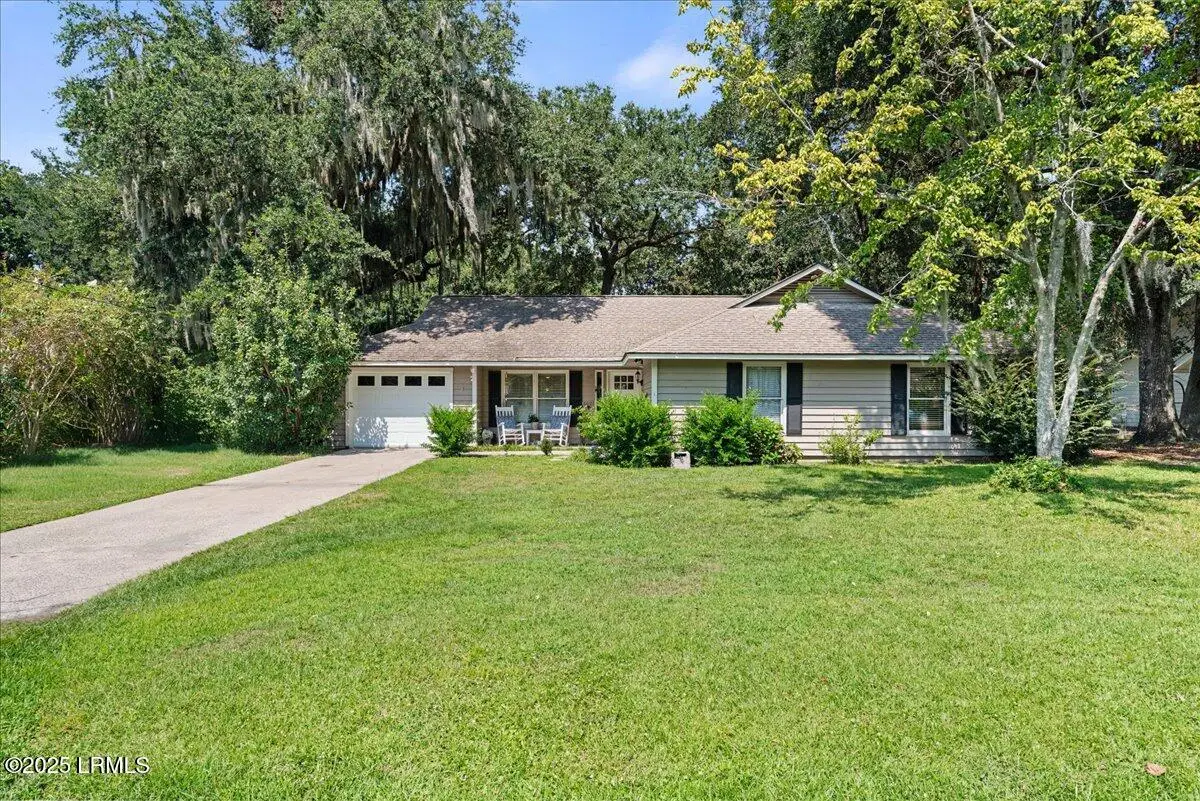 6021 Vaux Road, Beaufort, SC 29906 - Image #1