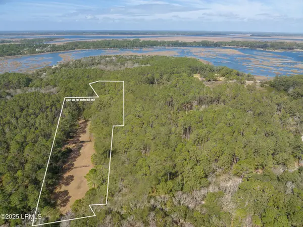 46 Old Smugglers Wharf Road, St. Helena Island, SC 29920